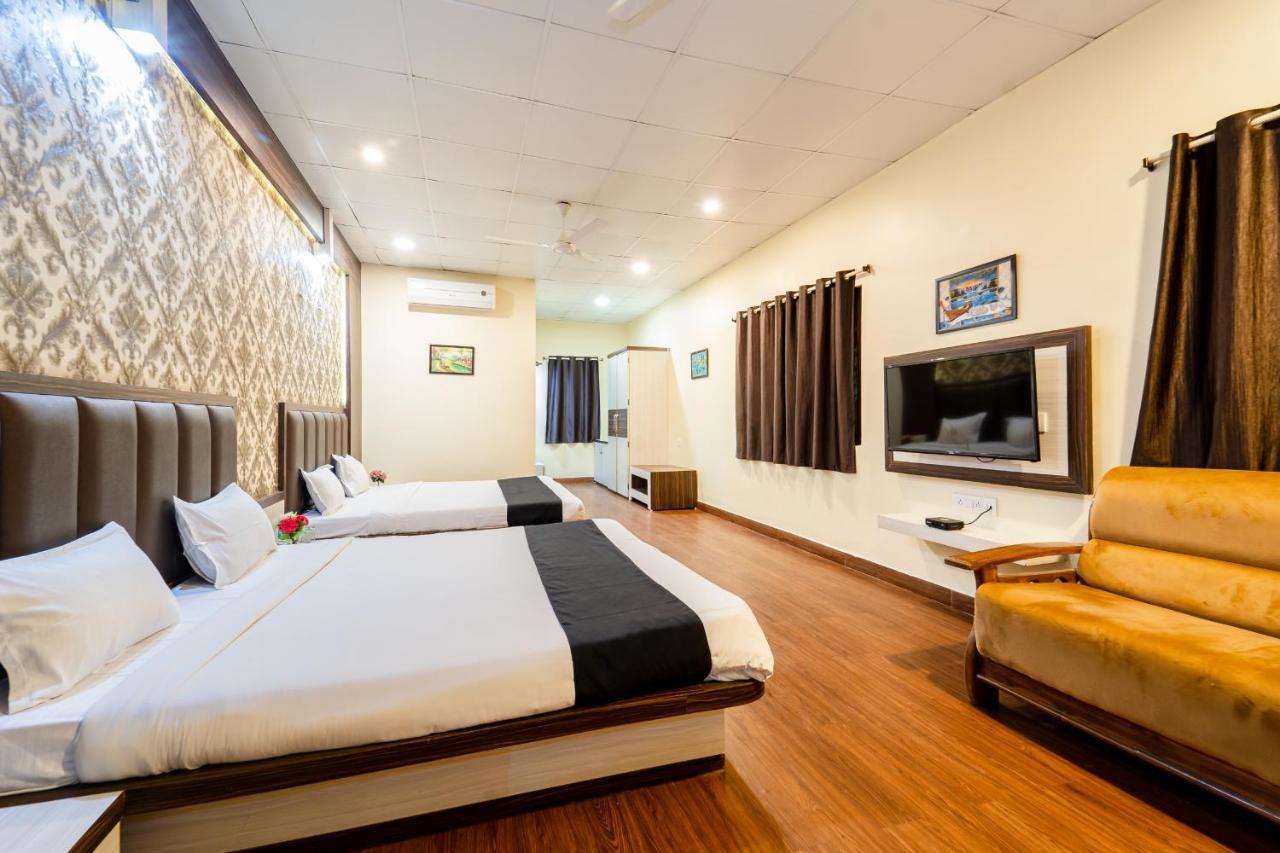 นรมาทา ฮิลล์ รีสอร์ต Hotel Omkareshwar ภายนอก รูปภาพ