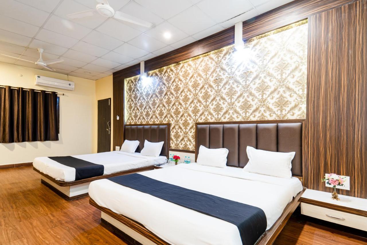 นรมาทา ฮิลล์ รีสอร์ต Hotel Omkareshwar ภายนอก รูปภาพ