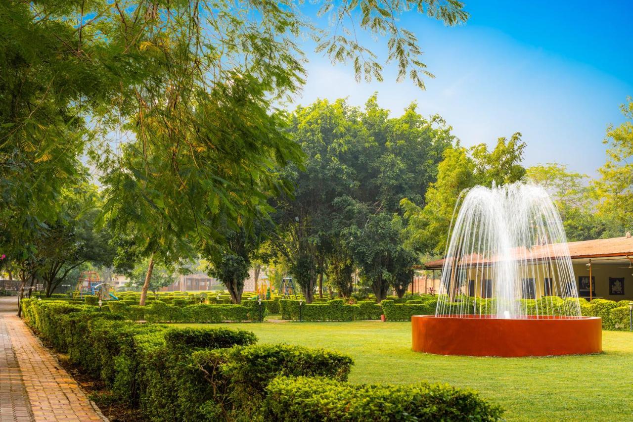 Narmada Hills Resort Godarpura ภายนอก รูปภาพ