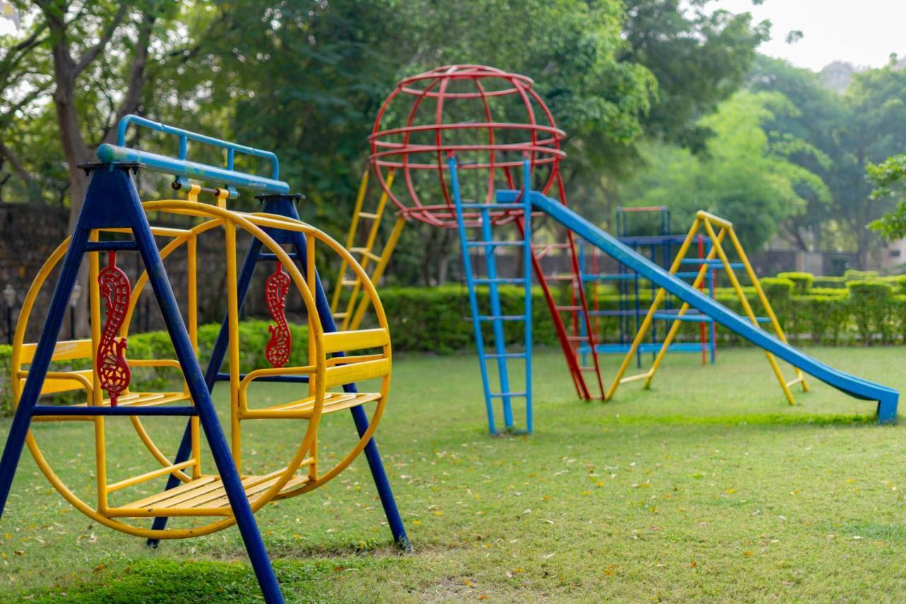 Narmada Hills Resort Godarpura ภายนอก รูปภาพ
