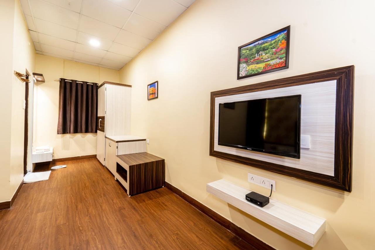 Narmada Hills Resort Godarpura ภายนอก รูปภาพ