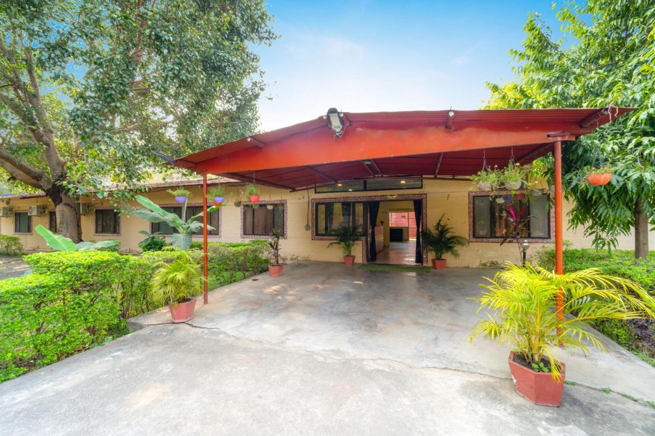 นรมาทา ฮิลล์ รีสอร์ต Hotel Omkareshwar ภายนอก รูปภาพ